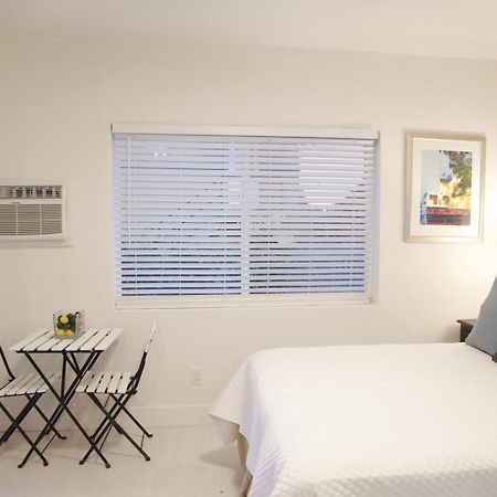 Apt 1 Miami Designer Studio In The Upper East-Side Екстер'єр фото