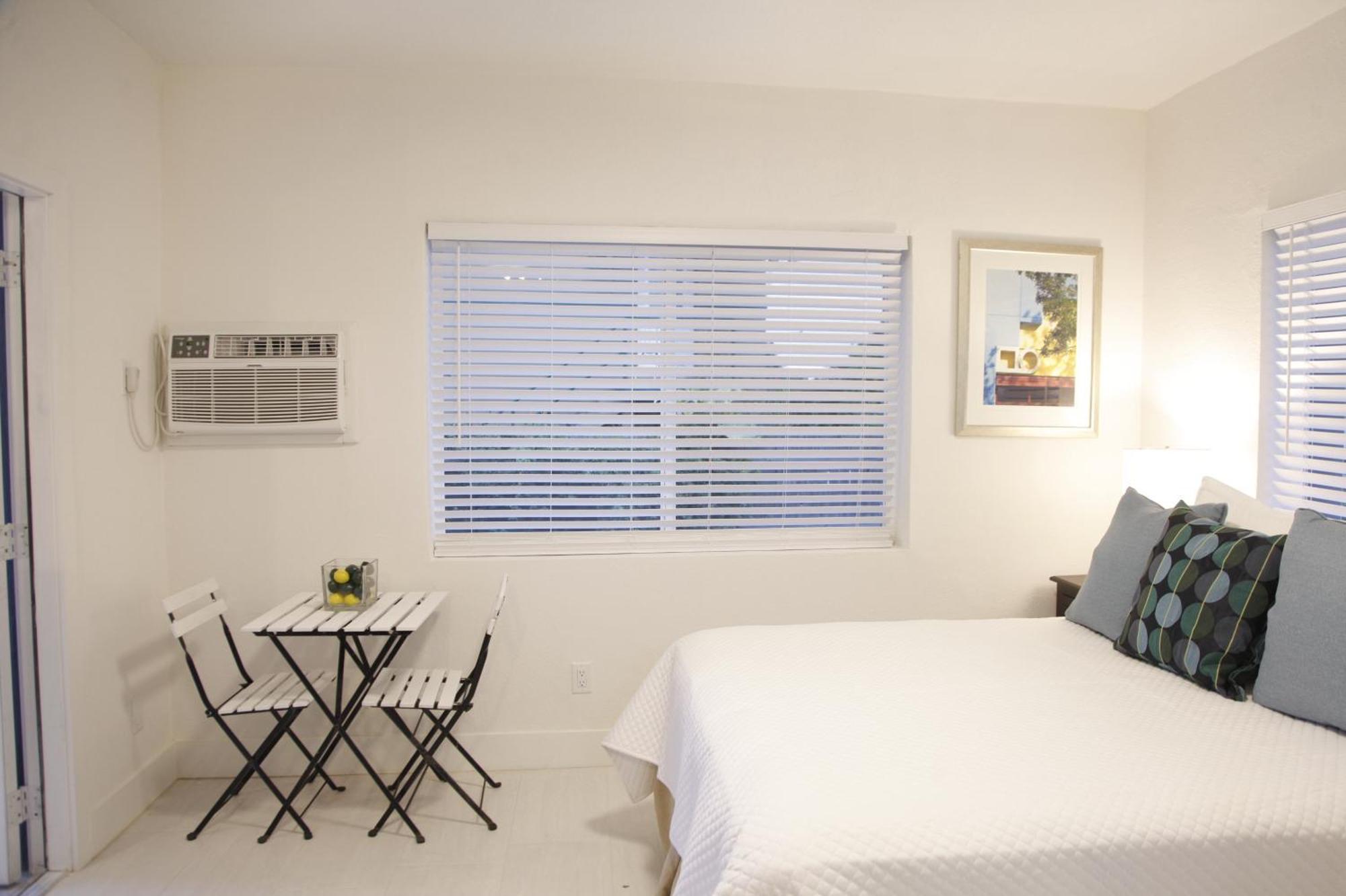 Apt 1 Miami Designer Studio In The Upper East-Side Екстер'єр фото